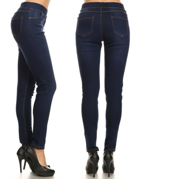 Jvini Pants - NWT Jvini Navy High-Waisted, Pullon Skinny Jegging